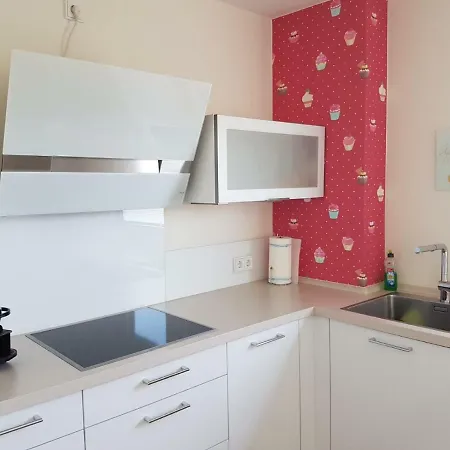 Wunderschone Frisch Renovierte In Ruhiger Lage Mit Wohlfuhlfaktor באד נאוהיים